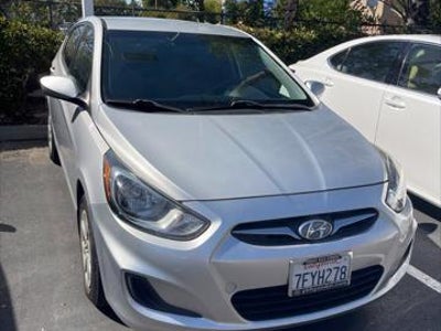 2014 Hyundai Accent GS 4DR Hatchback