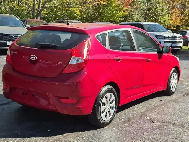 2017 Hyundai Accent - $7,999
