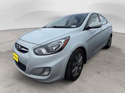 2013 Hyundai Accent GLS 4DR Sedan