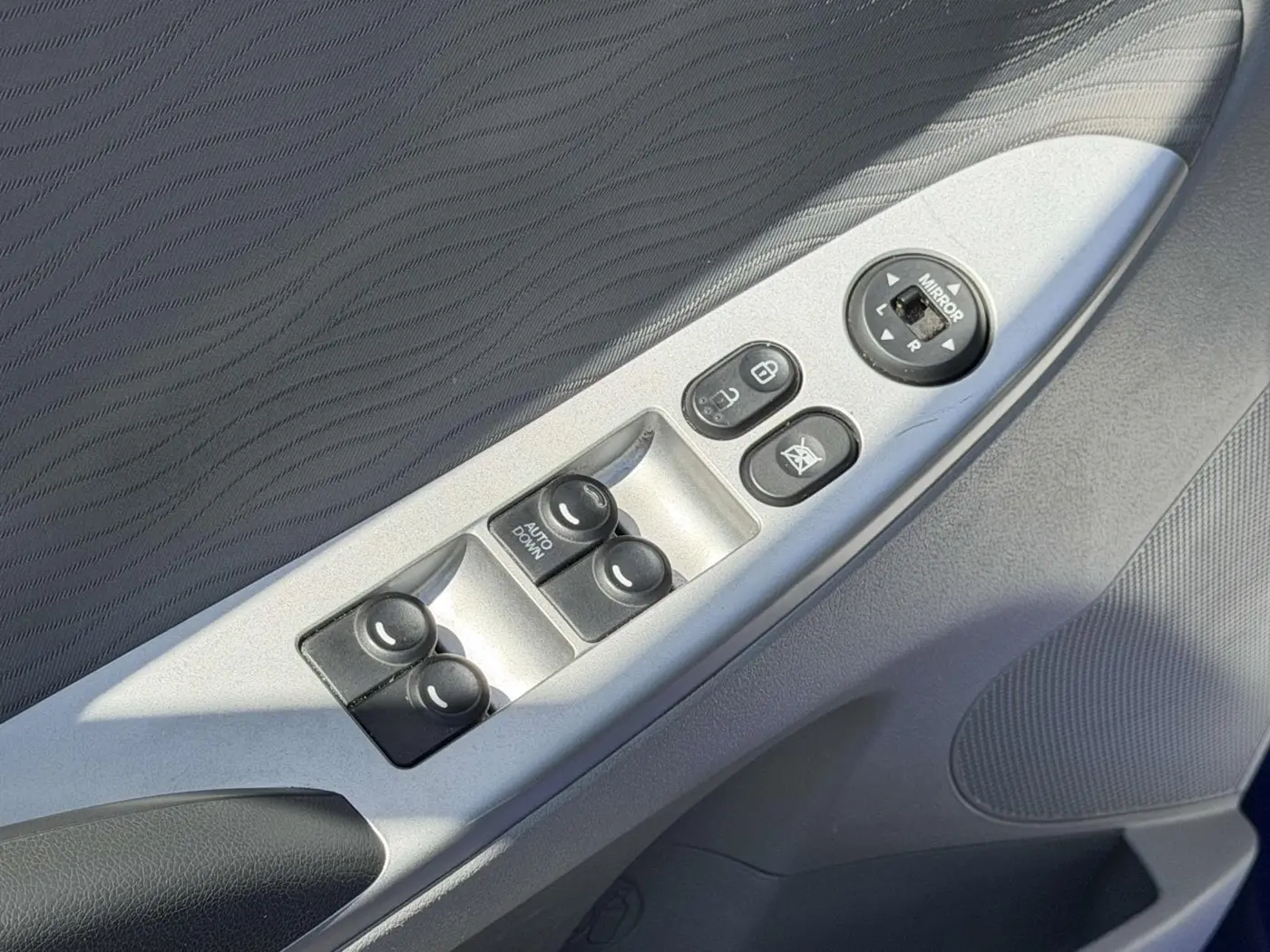 2013 Hyundai Accent - $10,348