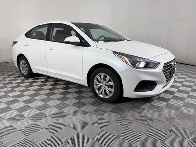Photo of a 2013 Hyundai Accent SE 4DR Hatchback for sale