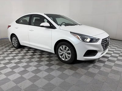 Photo of a 2013 Hyundai Accent SE 4DR Hatchback for sale