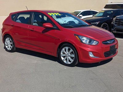 Photo of a 2012 Hyundai Accent SE 4DR Hatchback for sale