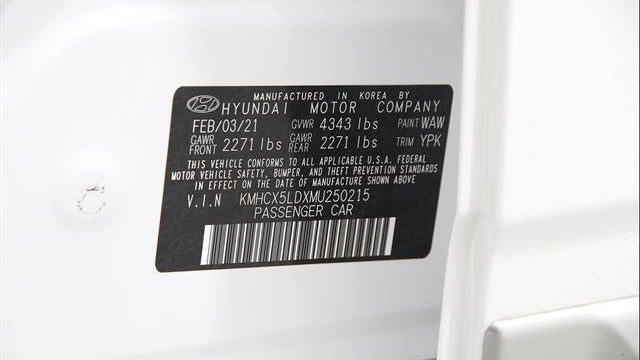 2021 Hyundai IONIQ Plug-in Hybrid Limited
