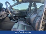 2018 Elantra Thumbnail 19