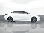 2020 Elantra Thumbnail 24