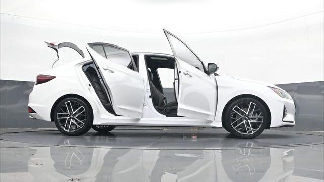 2020 Hyundai ELANTRA Sport
