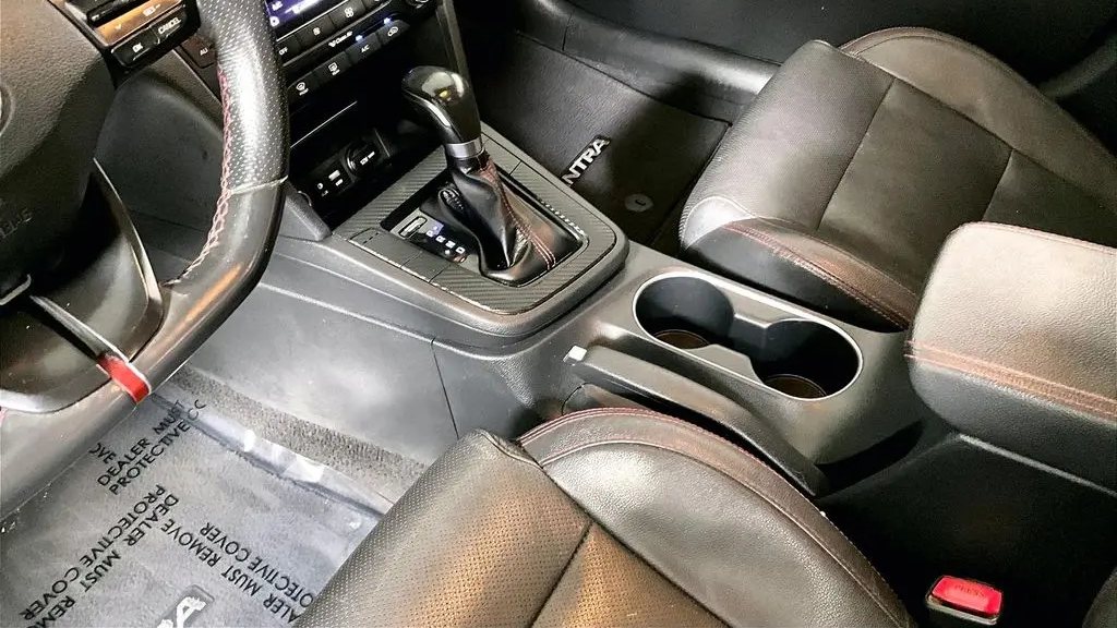 2018 Hyundai ELANTRA Sport