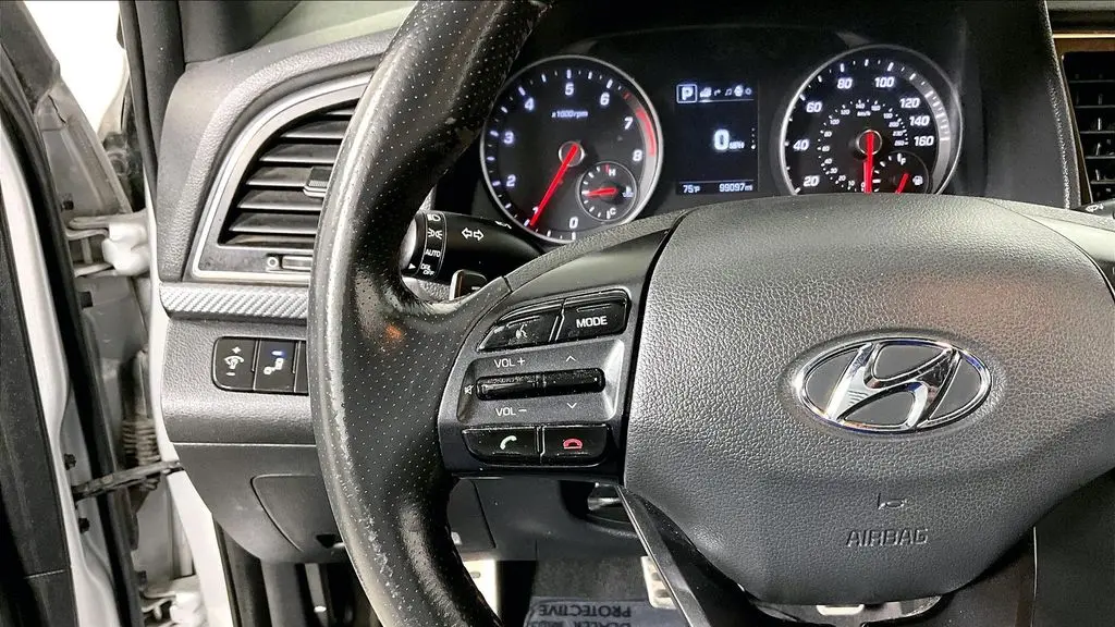 2018 Hyundai ELANTRA Sport
