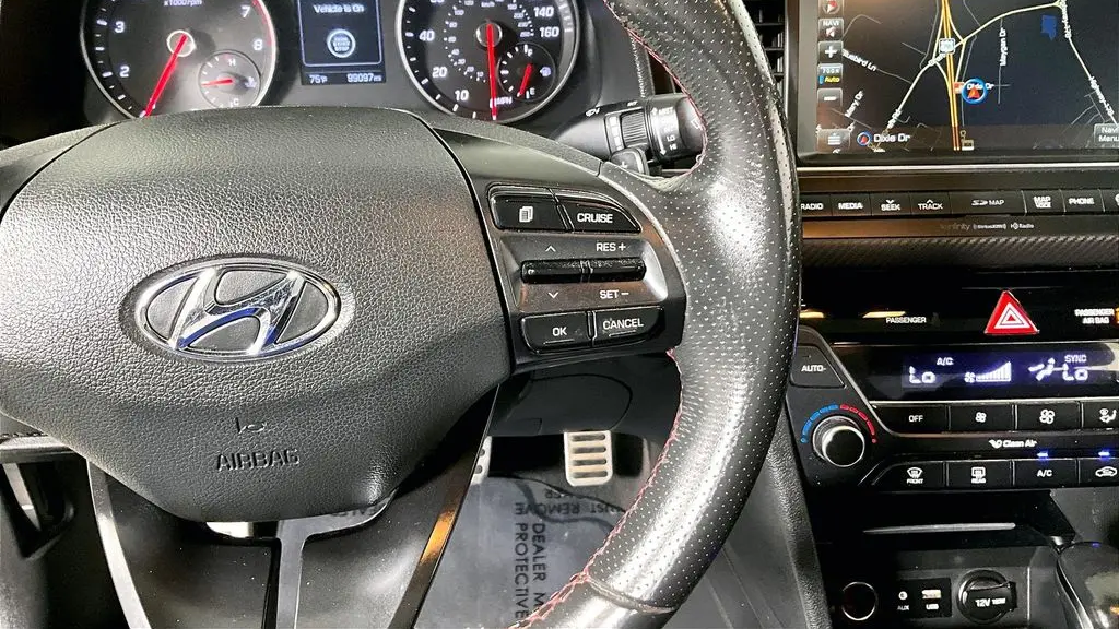 2018 Hyundai ELANTRA Sport