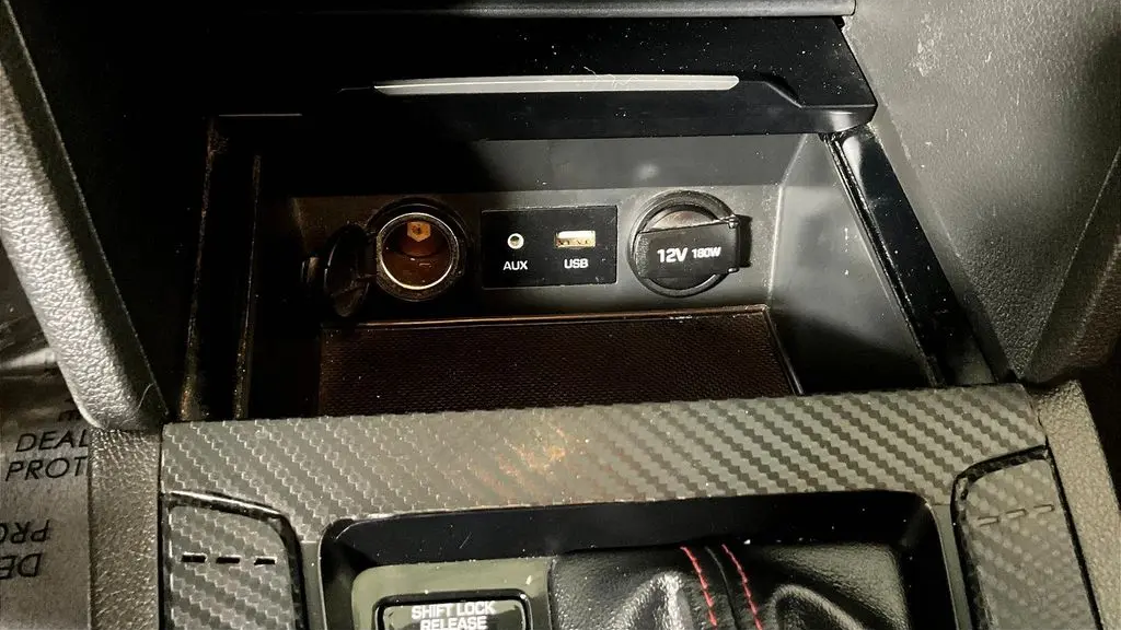 2018 Hyundai ELANTRA Sport