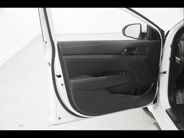 2018 Hyundai Elantra - $16,948