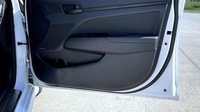 2018 Hyundai ELANTRA Sport