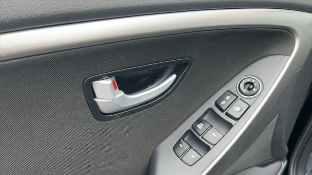 2013 Hyundai ELANTRA GT Base