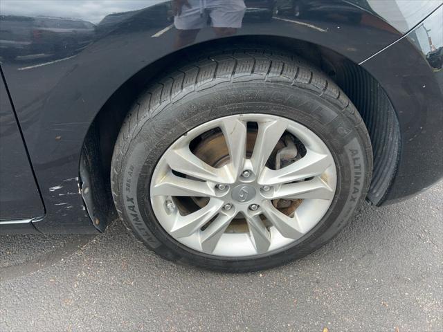 2013 Hyundai Elantra - $7,700