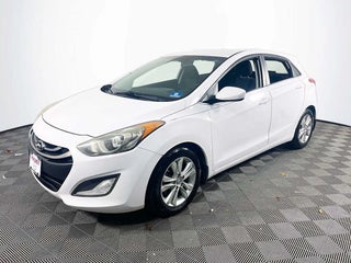 2013 Hyundai ELANTRA GT with Monaco White Exterior