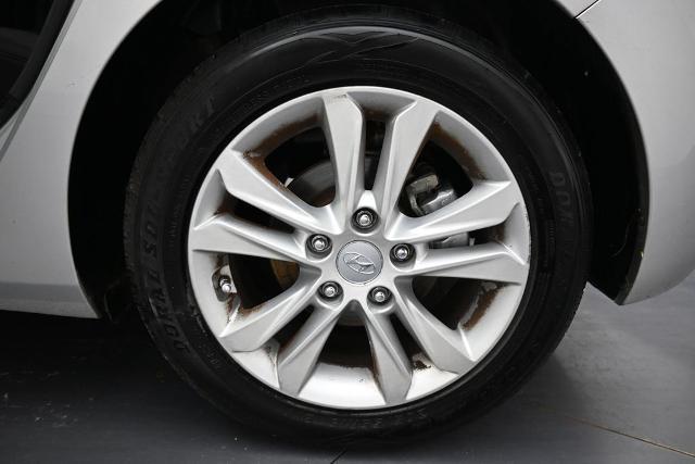 2013 Hyundai Elantra - $4,498