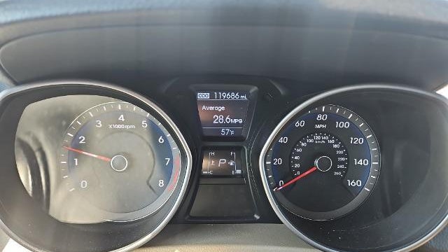 2013 Hyundai ELANTRA GT Base
