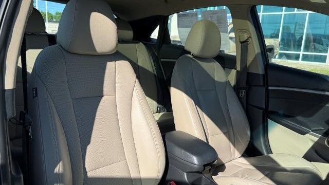 2013 Hyundai ELANTRA GT Base