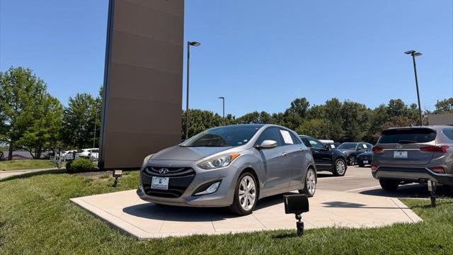 Preowned 2015 Hyundai ELANTRA GT Base for Sale