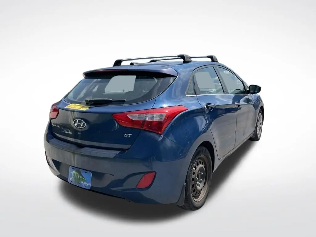 2016 Hyundai Elantra - $2,999