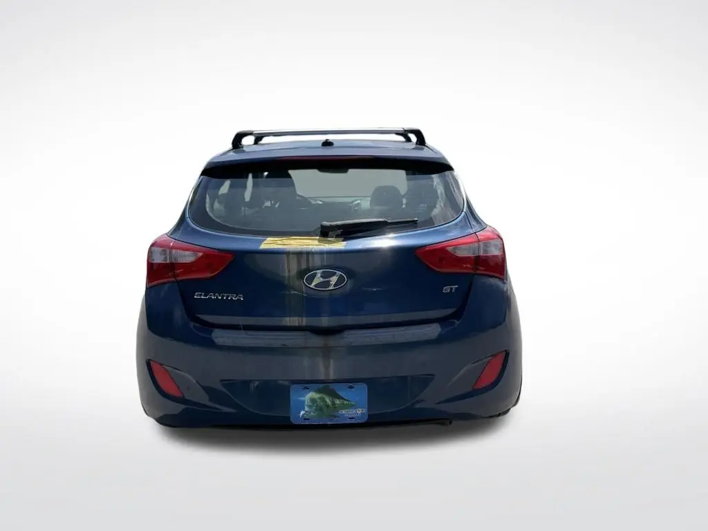 2016 Hyundai Elantra - $2,999