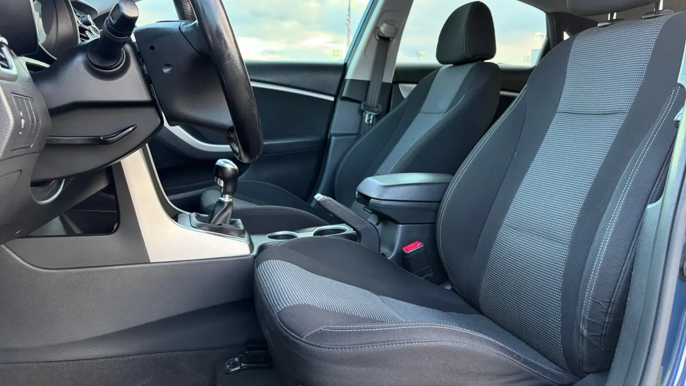 2016 Hyundai ELANTRA GT Base