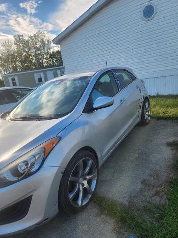 2016 Hyundai ELANTRA GT Base — photo 1 of 4