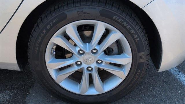 2014 Hyundai ELANTRA GT Base