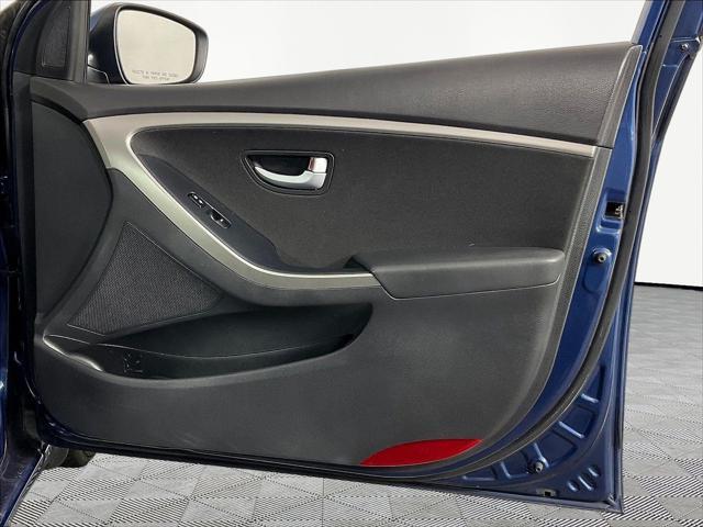 2016 Hyundai Elantra - $7,696