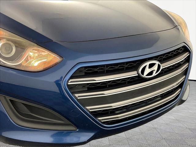 2016 Hyundai Elantra - $7,696