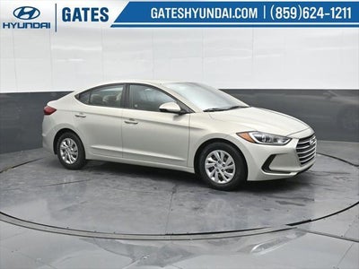 2017 Hyundai Elantra SE 4DR Sedan 6M