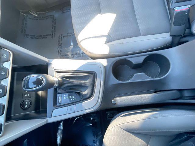 2020 Hyundai Elantra - $13,995