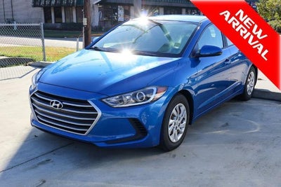 2017 Hyundai Elantra SE 4DR Sedan 6M