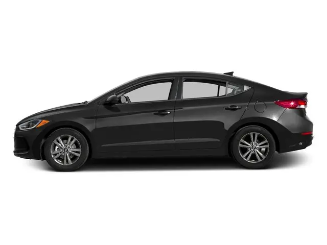 2017 Hyundai Elantra - $13,429
