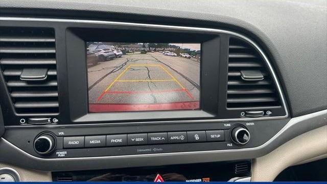 2017 Hyundai ELANTRA Limited