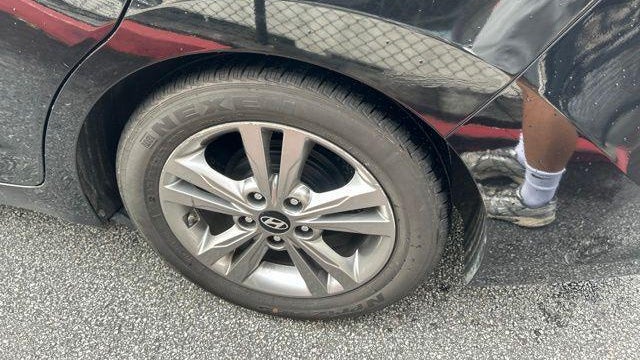 2017 Hyundai ELANTRA Value Edition