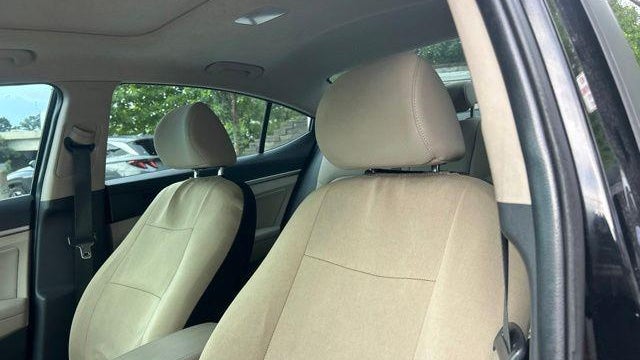 2017 Hyundai ELANTRA Value Edition