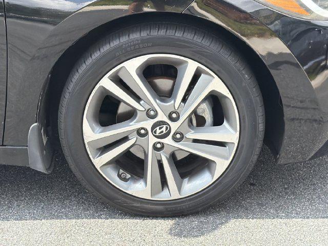 2018 Hyundai Elantra - $14,984