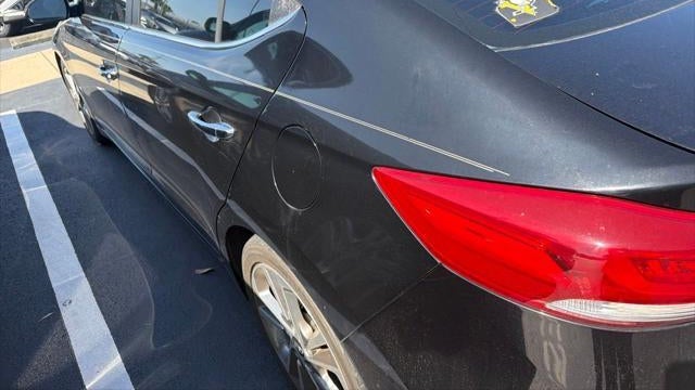 2017 Hyundai ELANTRA Limited