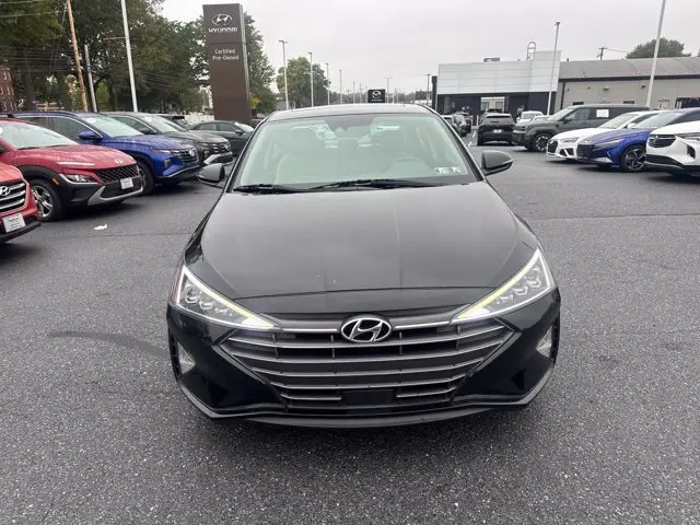 2019 Hyundai Elantra - $11,618