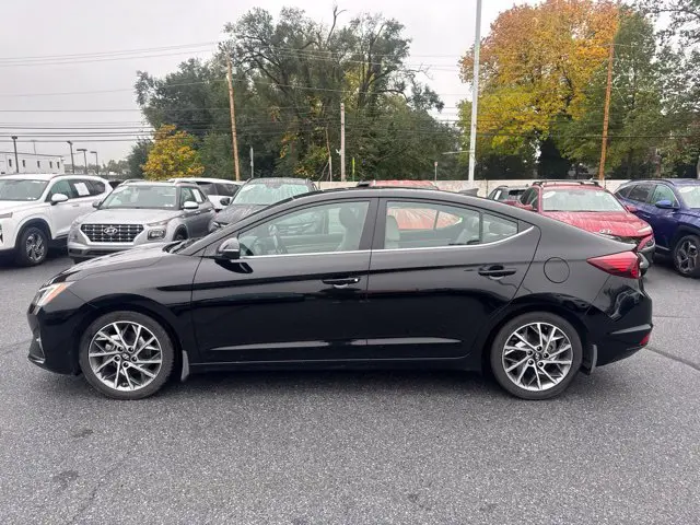 2019 Hyundai Elantra - $11,618