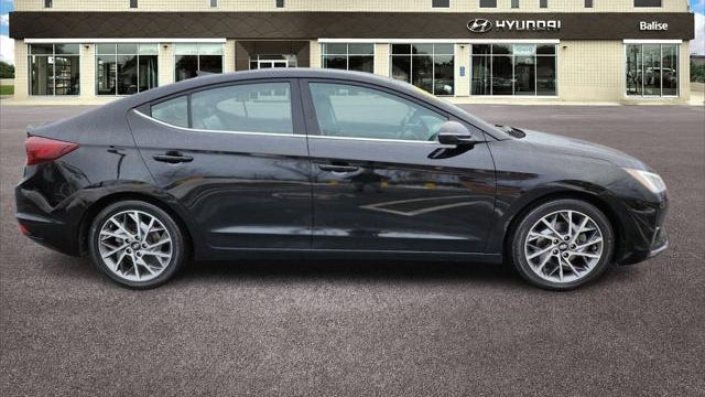 2019 Hyundai ELANTRA Limited