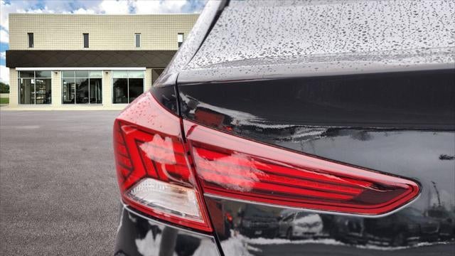 2019 Hyundai ELANTRA Limited