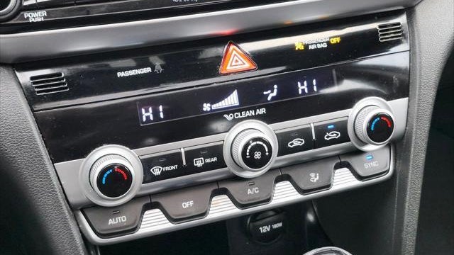 2019 Hyundai ELANTRA Limited