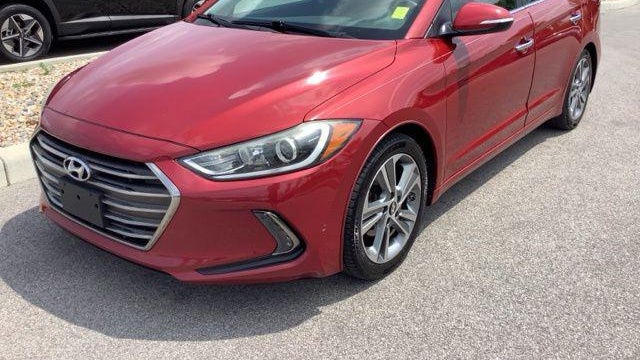 Preowned 2017 Hyundai ELANTRA Limited for Sale