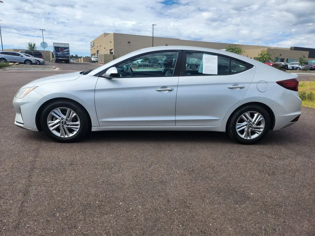 2019 Hyundai Elantra - $14,436