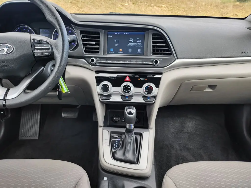 2019 Hyundai Elantra - $14,436