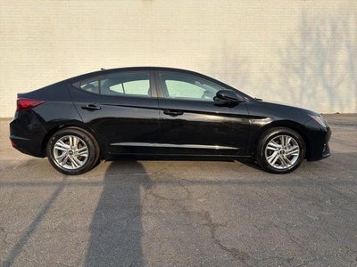 Photo of a 2019 Hyundai Elantra SE 4DR Sedan 6M for sale