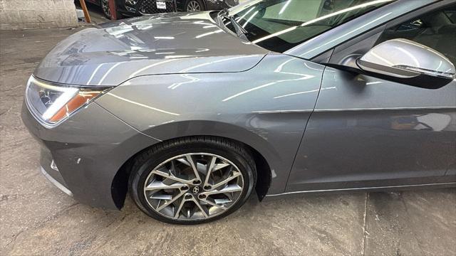 2019 Hyundai ELANTRA Limited